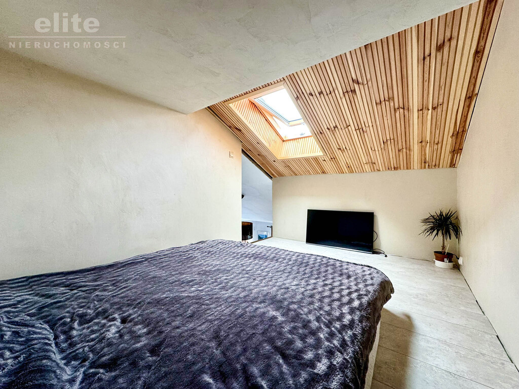 Warszewo 2 pokoje + antresola balkon piwnica (15)