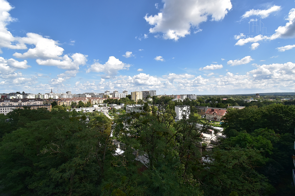 Kawalerka z balkonem i komórką (8)