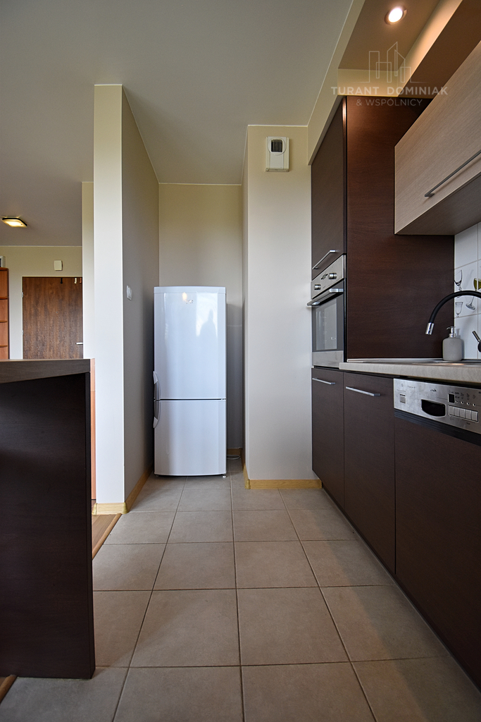 Kawalerka z balkonem i komórką (4)