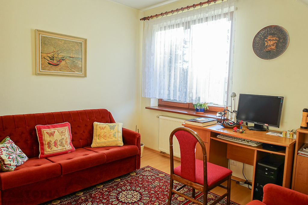 Gumieńce dom wolno stojący z 2000 r. 1,75 mln (13)