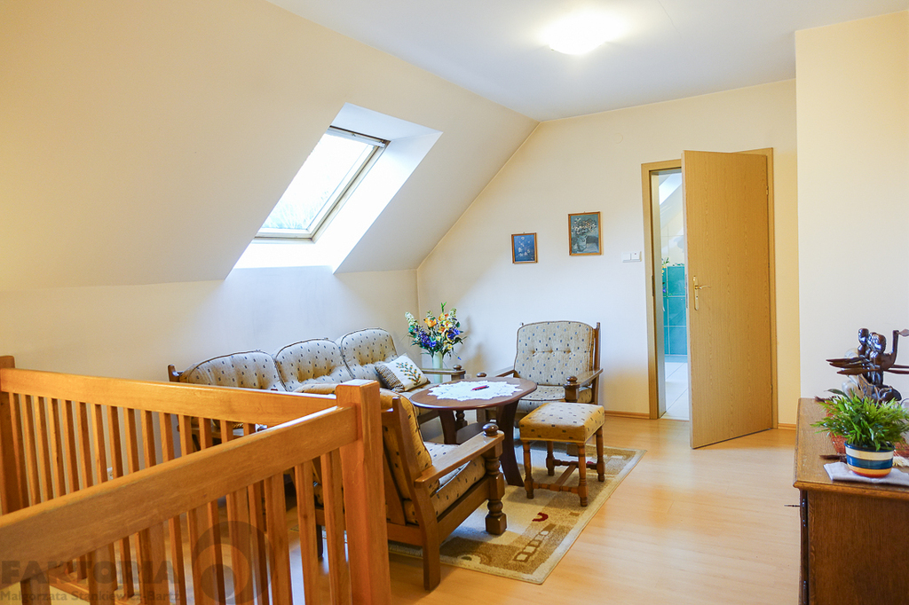 Gumieńce dom wolno stojący z 2000 r. 1,75 mln (21)