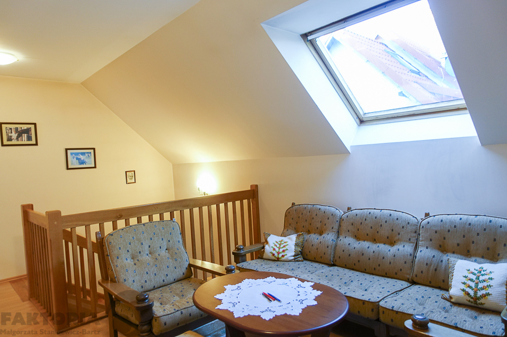 Gumieńce dom wolno stojący z 2000 r. 1,75 mln (24)