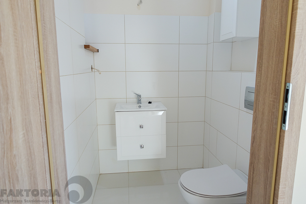 Dobra, nowy dom, 5 pokoi, wys. standard (5)