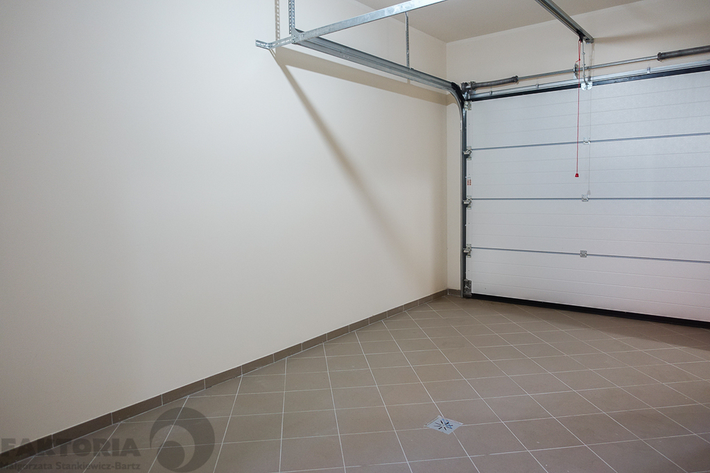 Dobra, nowy dom, 5 pokoi, wys. standard (18)