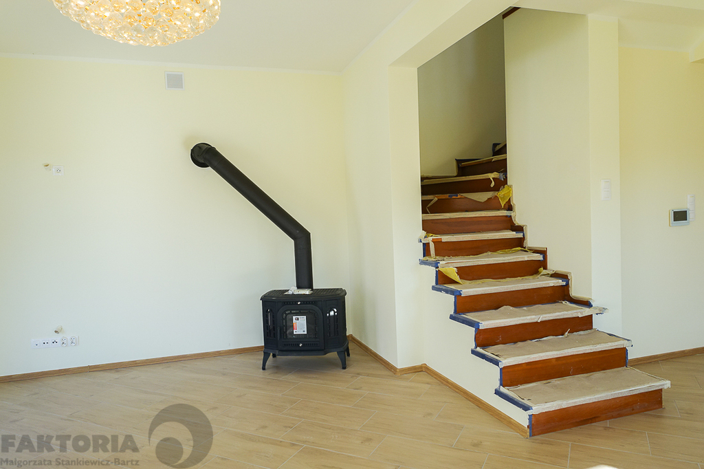 Dobra, nowy dom, 5 pokoi, wys. standard (30)