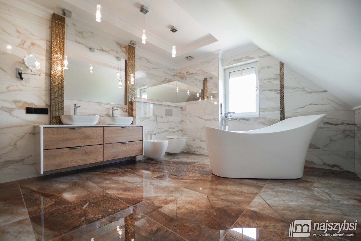 Karsko- nieruchomość o bardzo wysokim standardzie (16)