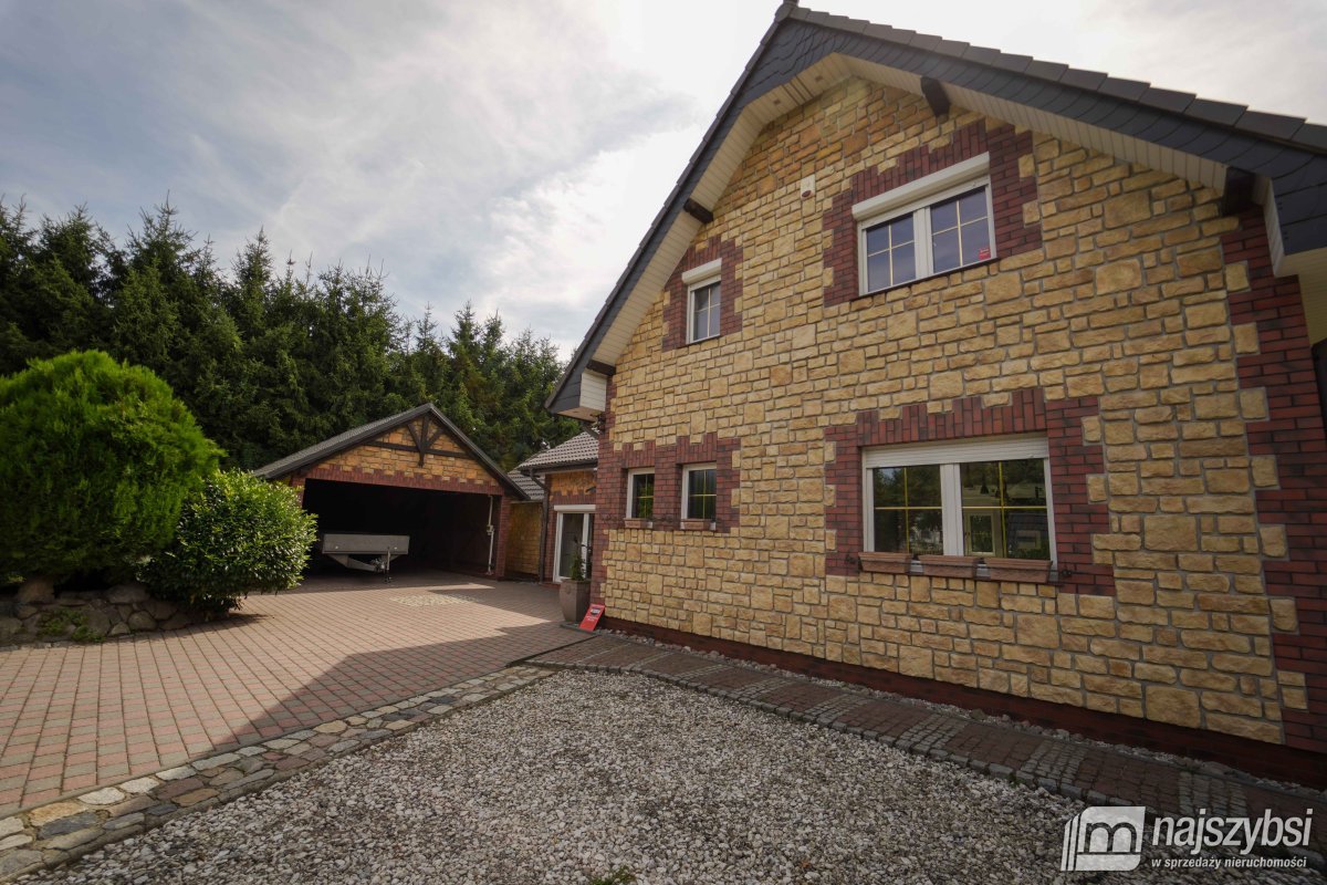 Karsko- nieruchomość o bardzo wysokim standardzie (32)