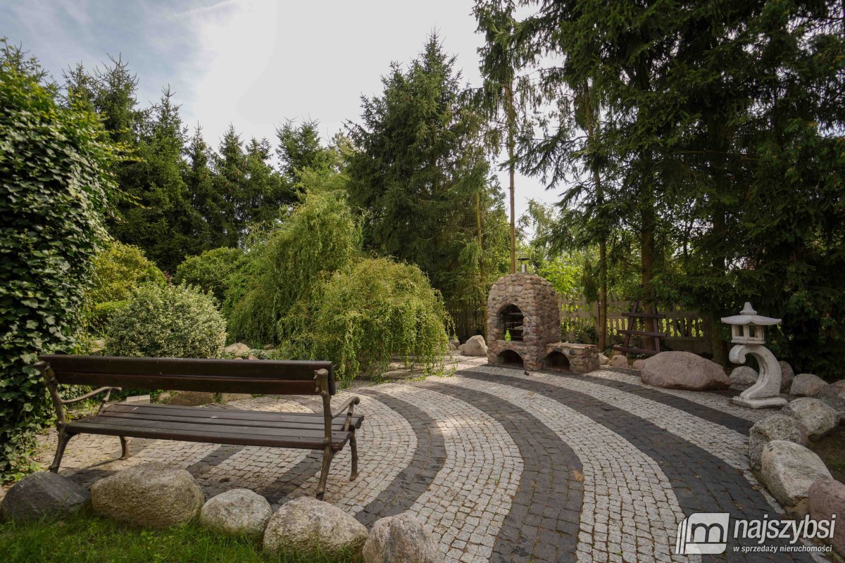 Karsko- nieruchomość o bardzo wysokim standardzie (37)