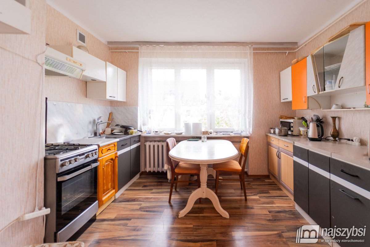 Goleniów- dom wolnostojący, wszędzie blisko (3)