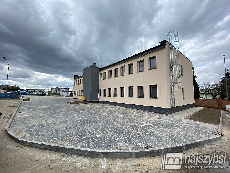 Kawalerka na wynajem (czynsz w cenie najmu)  (8)