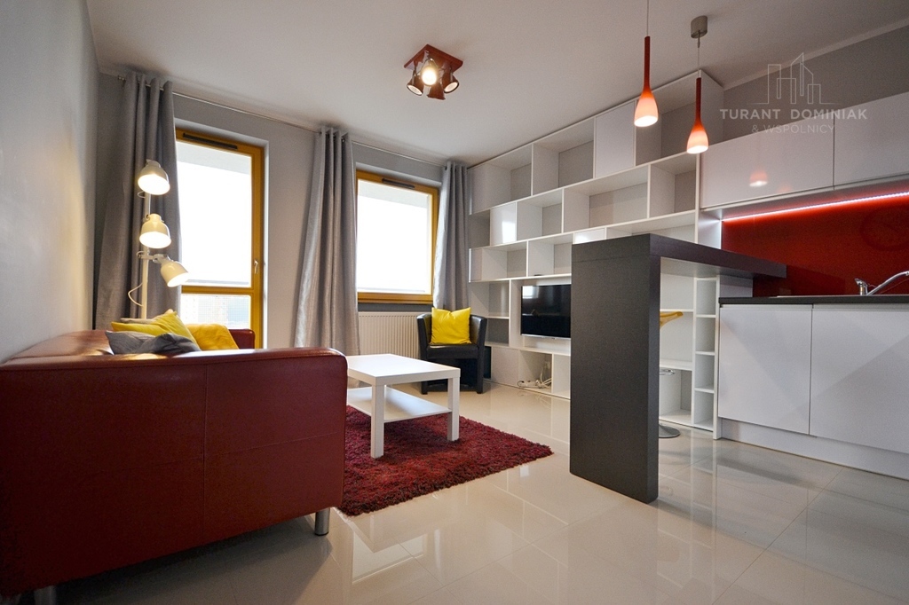 Słoneczne dwupokojowe mieszkanie z balkonem (4)