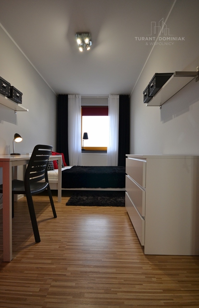 Słoneczne dwupokojowe mieszkanie z balkonem (6)