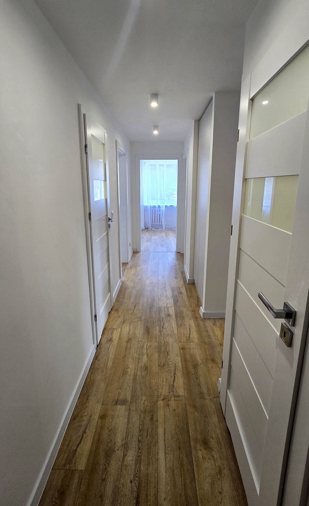 CENTRUM-3 pok. mieszkanie po GENERALNYM remoncie! (7)