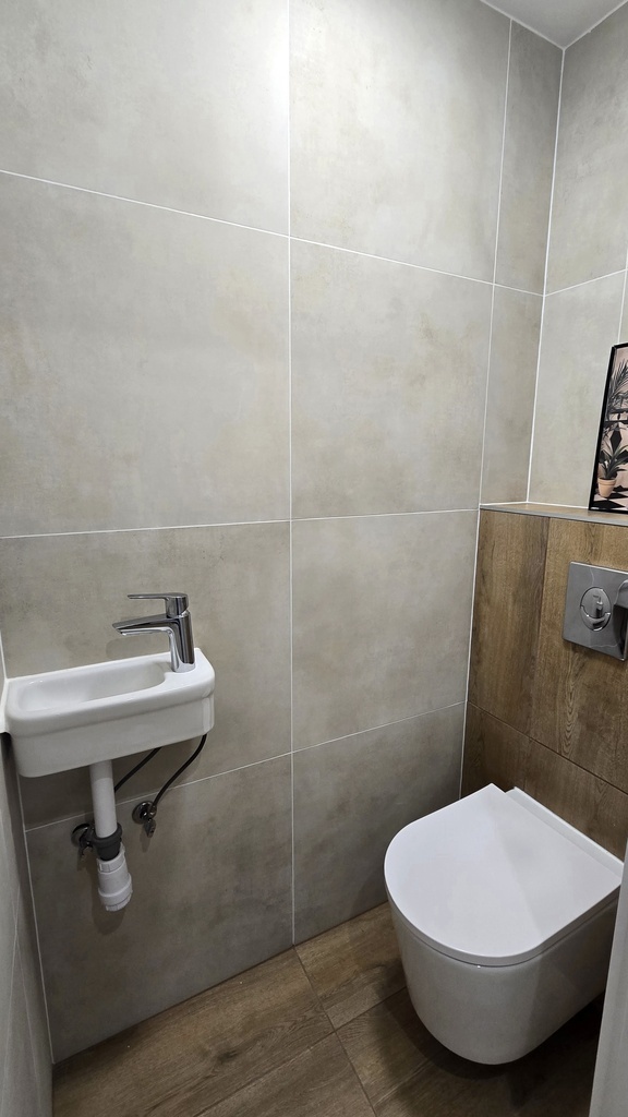 CENTRUM-3 pok. mieszkanie po GENERALNYM remoncie! (11)