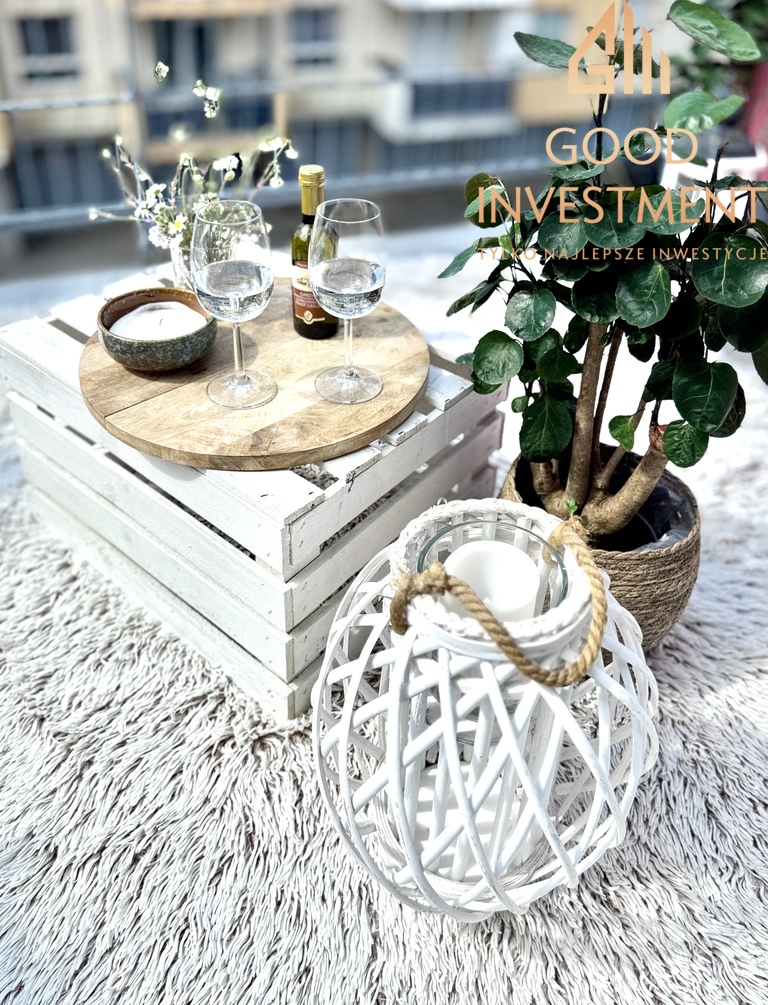 Mieszkanie Dwupoziomowe na Osiedlu Strzeżonym. (2)