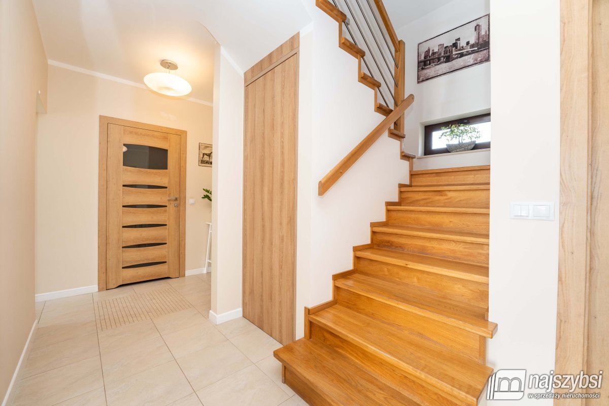 Kliniska Wielkie - zadbany, energooszczędny, rekup (12)