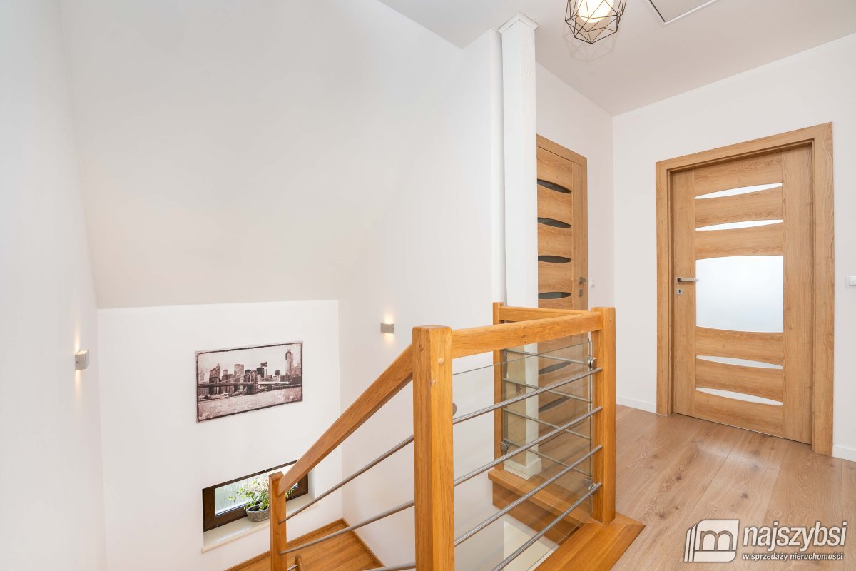 Kliniska Wielkie - zadbany, energooszczędny, rekup (26)