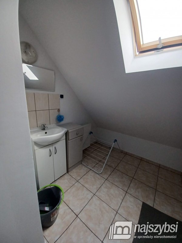 Dom 9 pok. dla pracowników (18)