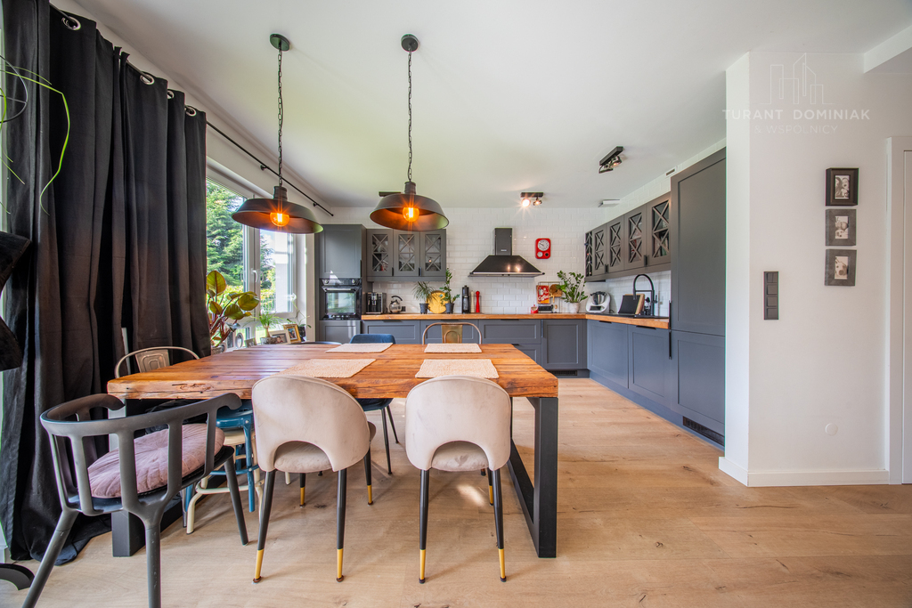 Komfortowy apartament z ogrodem – Warszewo (3)