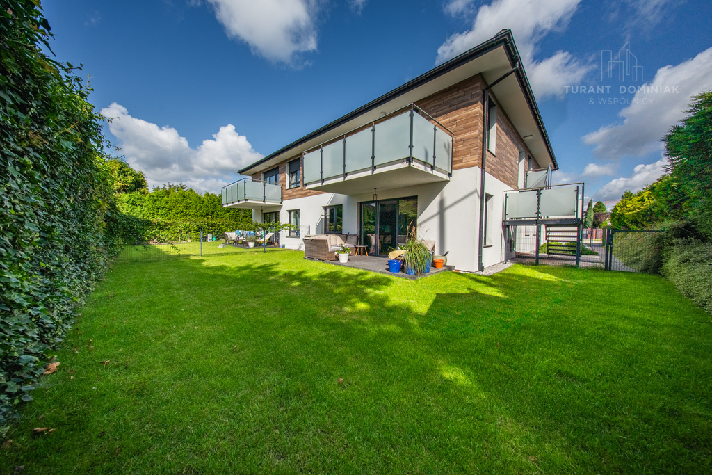 Komfortowy apartament z ogrodem – Warszewo (25)