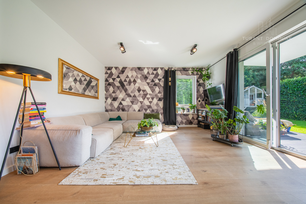 Komfortowy apartament z ogrodem – Warszewo (5)