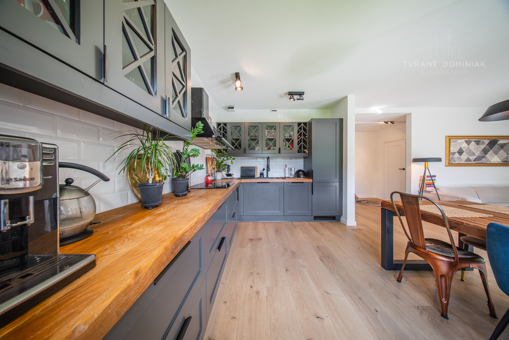 Komfortowy apartament z ogrodem – Warszewo (23)