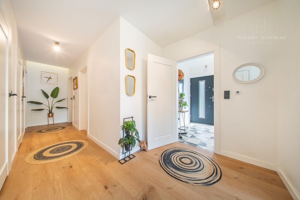 Komfortowy apartament z ogrodem – Warszewo (10)