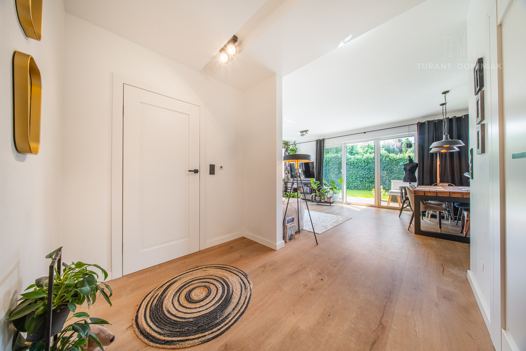 Komfortowy apartament z ogrodem – Warszewo (6)