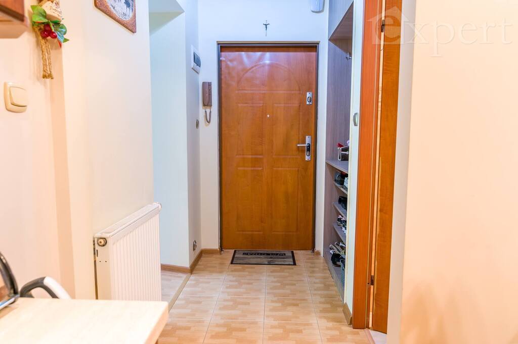 3 pokoje z garażem w centrum, obok pięknego parku (9)