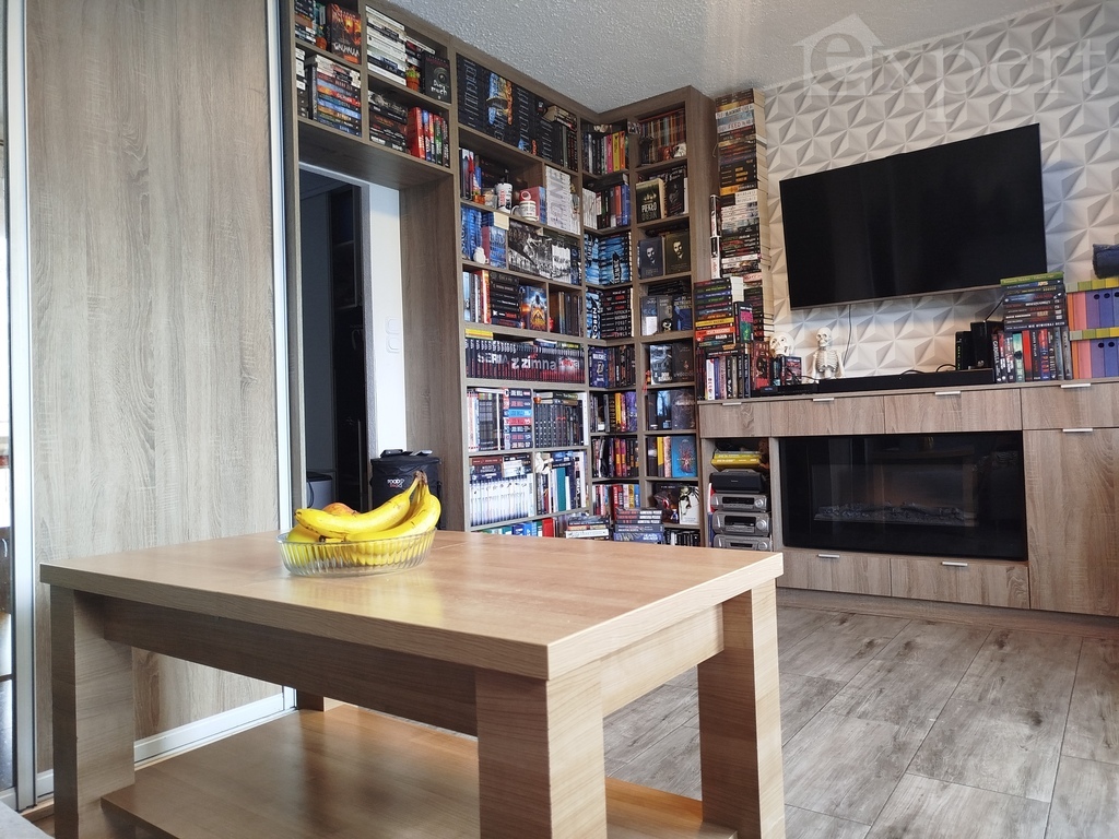 2 pokoje z dużym balkonem, blok z windą oś. zachód (4)