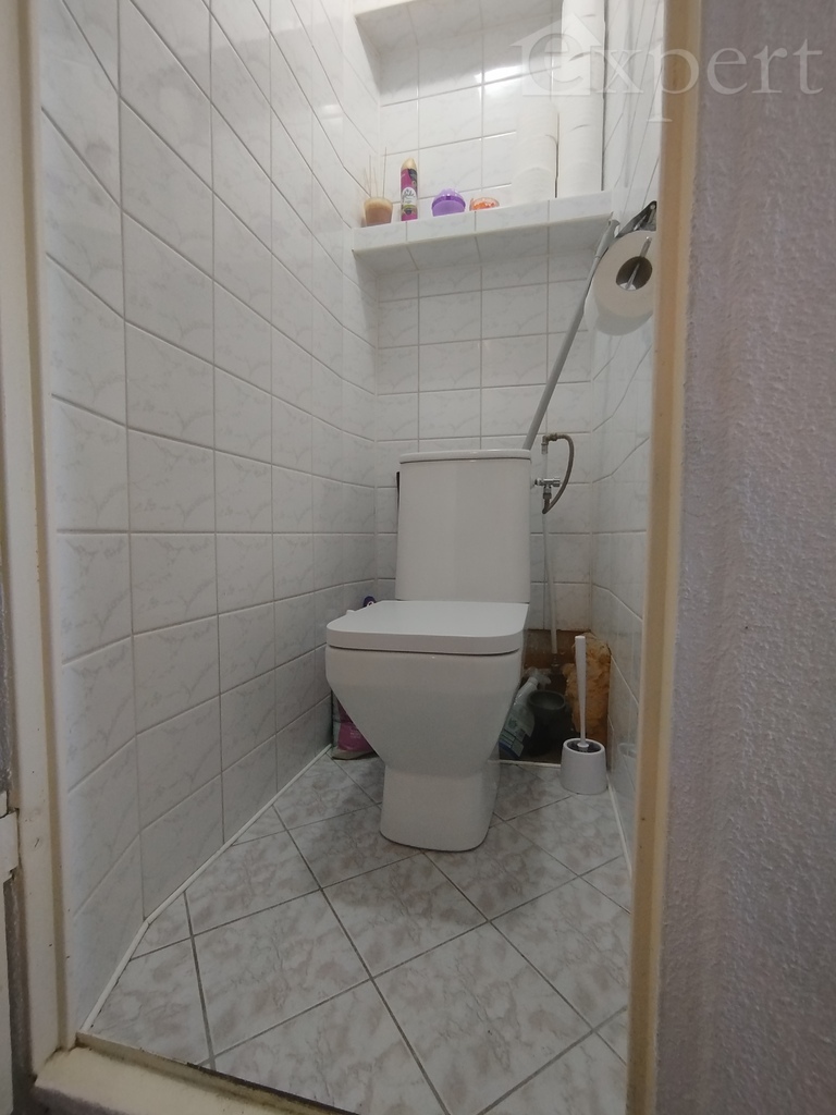 2 pokoje z dużym balkonem, blok z windą oś. zachód (6)