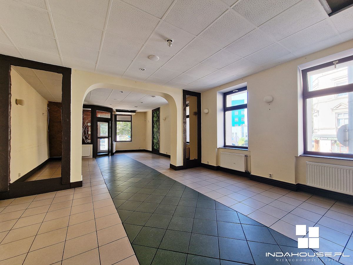 Lokal w Centrum Koszalina. Dobre sąsiedztwo... (2)