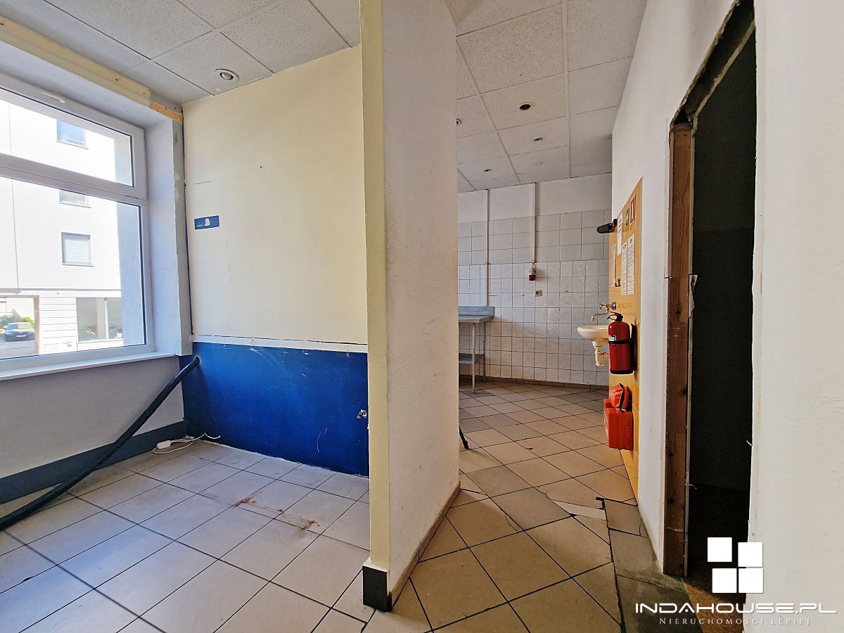 Lokal w Centrum Koszalina. Dobre sąsiedztwo... (5)