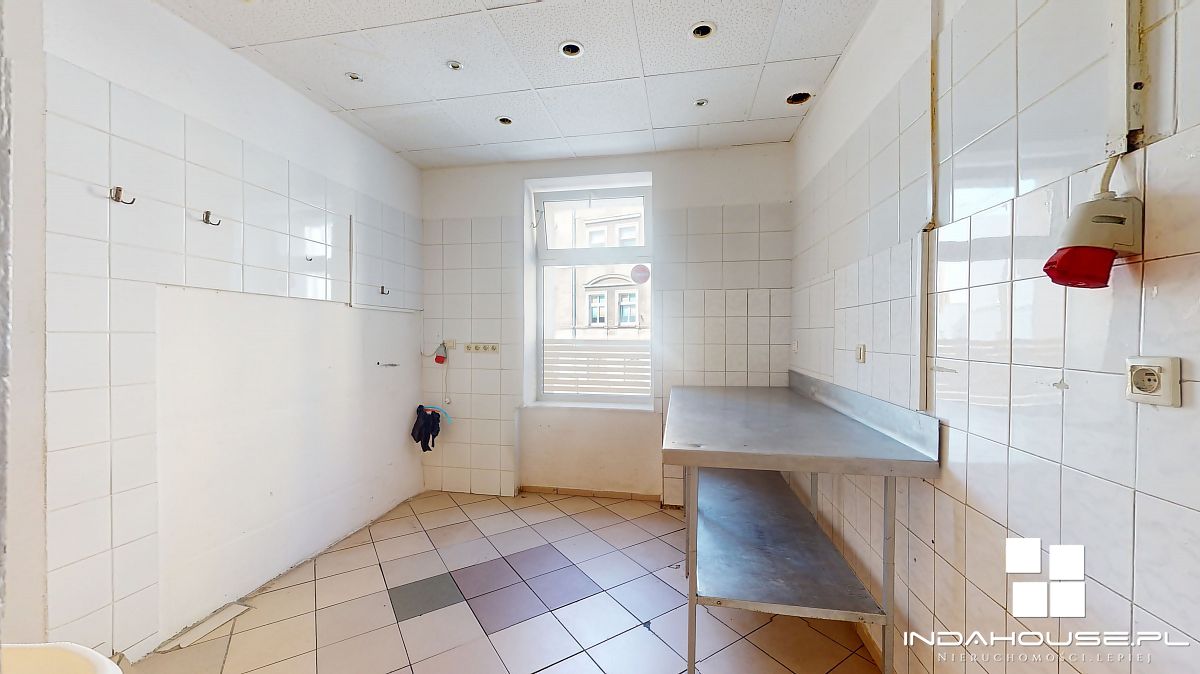 Lokal w Centrum Koszalina. Dobre sąsiedztwo... (7)