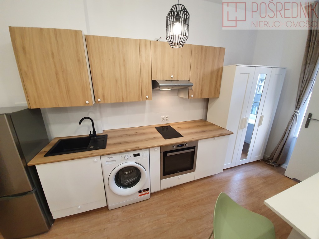 Kawalerka po remoncie na Piastów 4 (2)