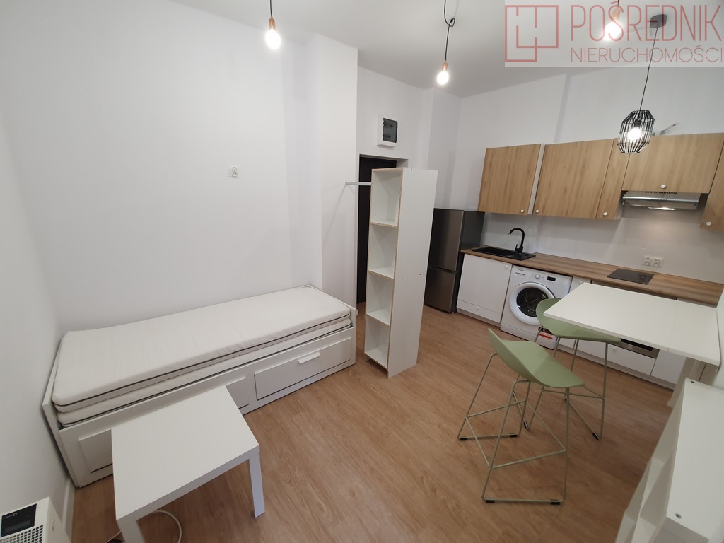 Kawalerka po remoncie na Piastów 4 (4)