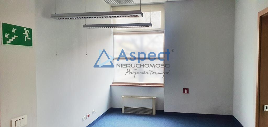 Komfortowa powierzchnia biurowa, 241 m2 w Centrum. (10)