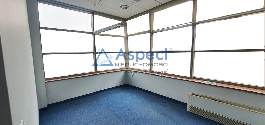 Komfortowa powierzchnia biurowa, 241 m2 w Centrum. (11)