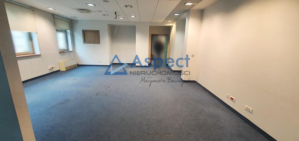 Komfortowa powierzchnia biurowa, 241 m2 w Centrum. (13)