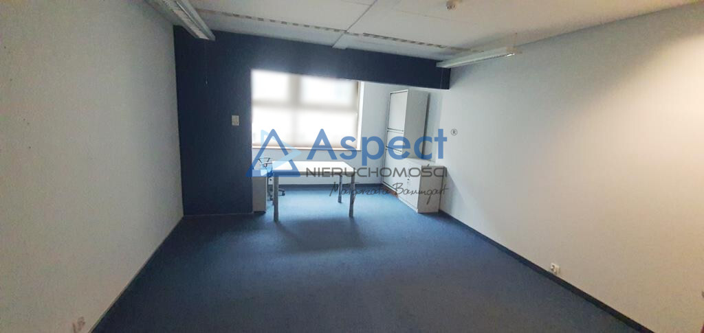 Komfortowa powierzchnia biurowa, 241 m2 w Centrum. (19)