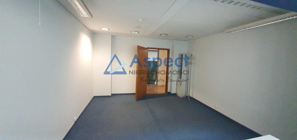 Komfortowa powierzchnia biurowa, 241 m2 w Centrum. (20)