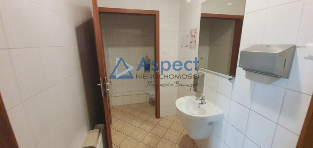 Komfortowa powierzchnia biurowa, 241 m2 w Centrum. (23)