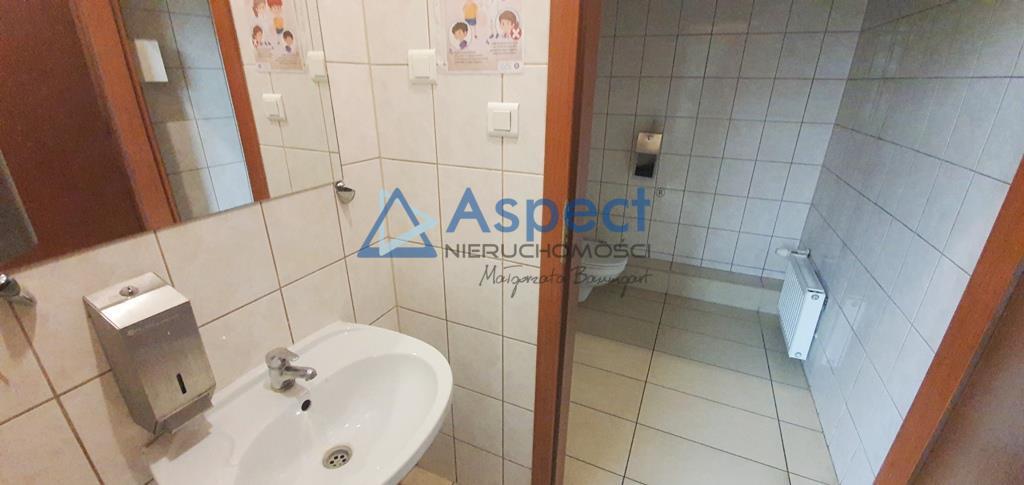 Komfortowa powierzchnia biurowa, 241 m2 w Centrum. (24)