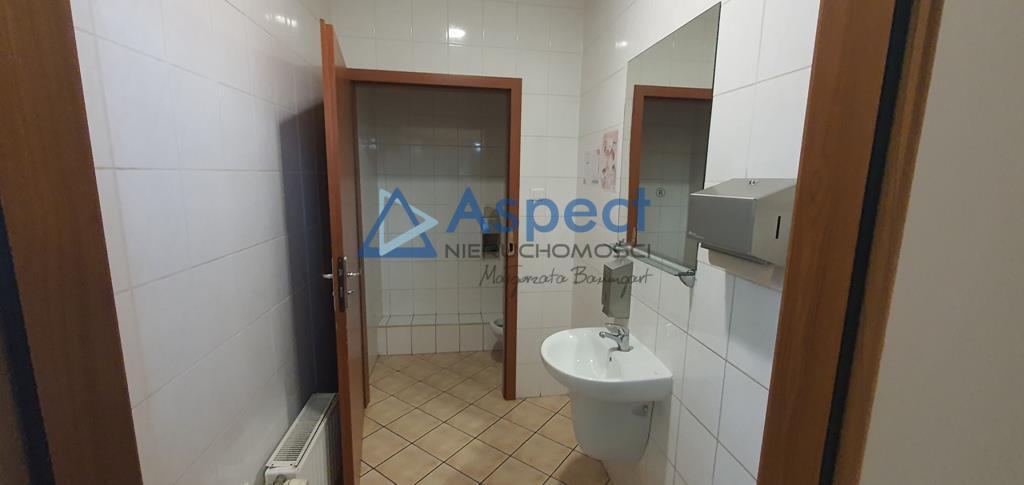 Komfortowa powierzchnia biurowa, 241 m2 w Centrum. (27)