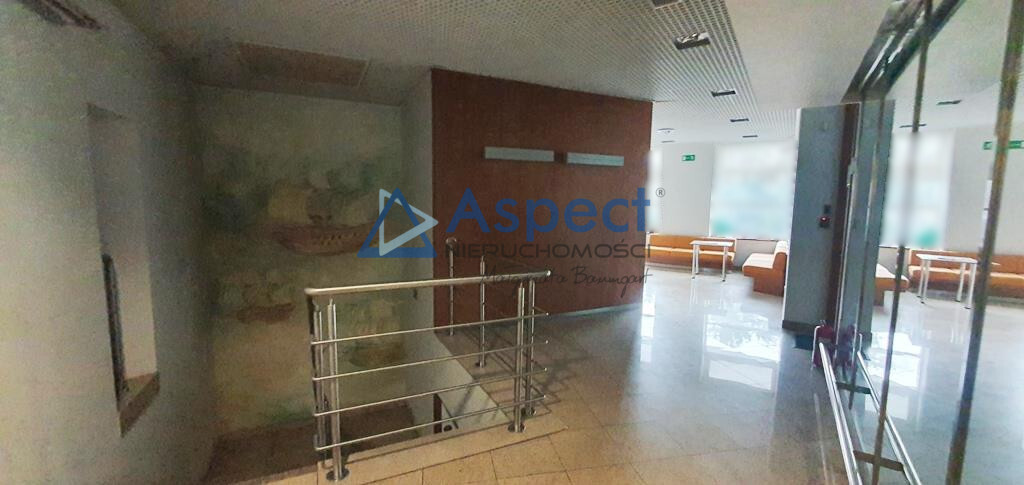 Komfortowa powierzchnia biurowa, 241 m2 w Centrum. (6)