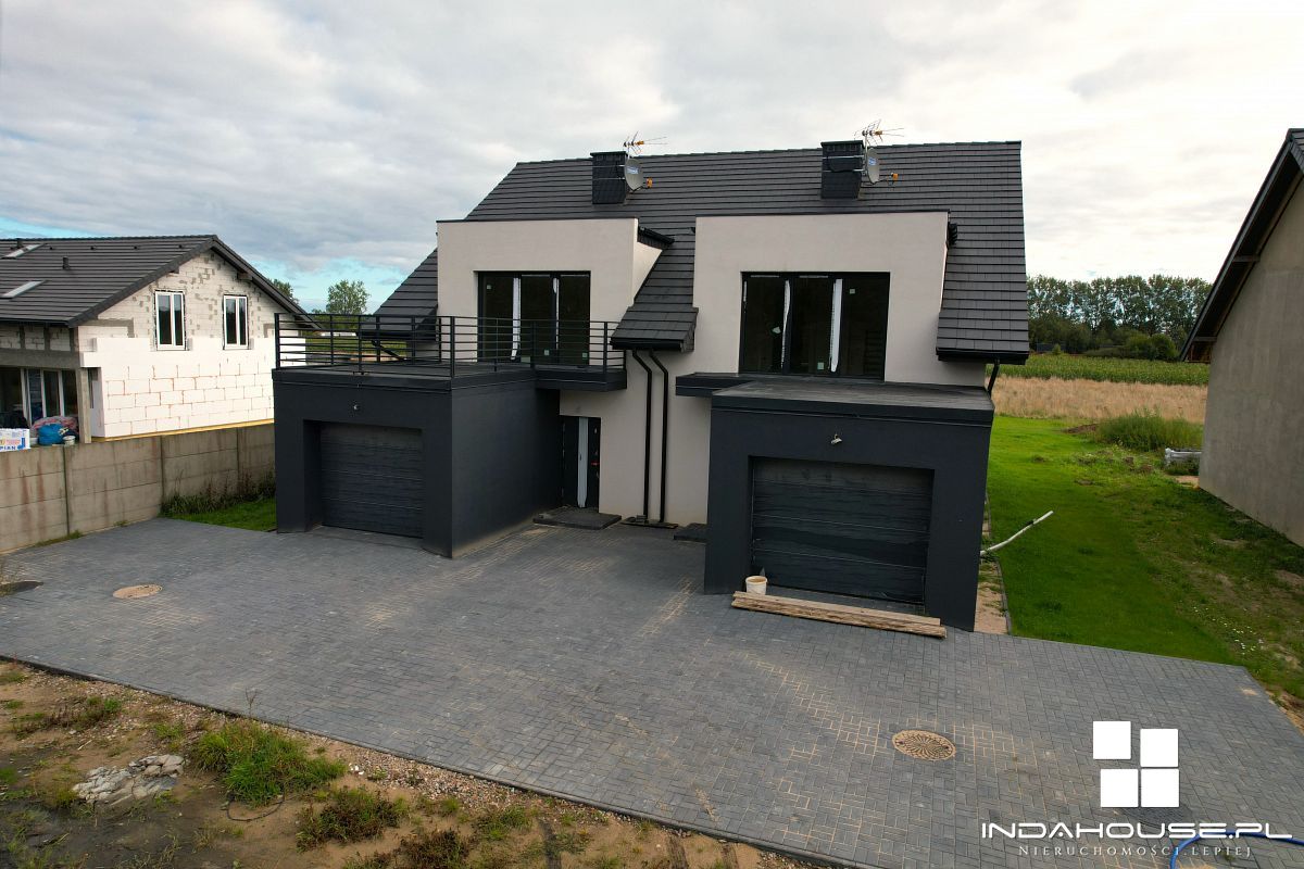 Nowy bliźniak, 4 pokoje, garaż, bez PCC. Sprawdź (19)