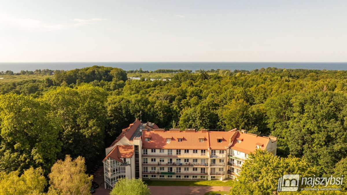 KOŁOBRZEG- PRZESTRONNY APARTAMENT 2 POKOJOWY 900M  (18)