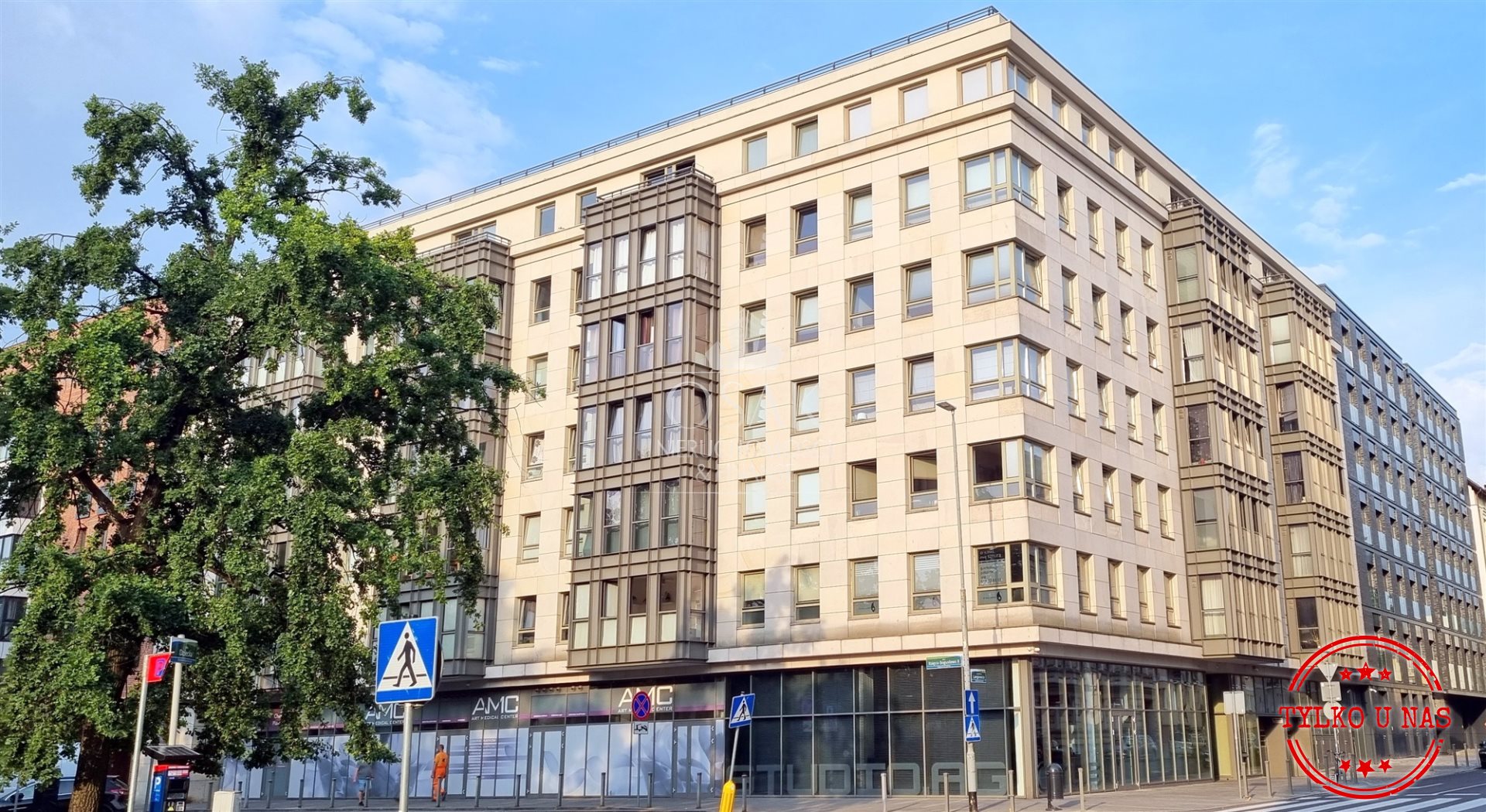 Do wynajęcia komfortowe 2pok.+m.postojowe CENTRUM (1)