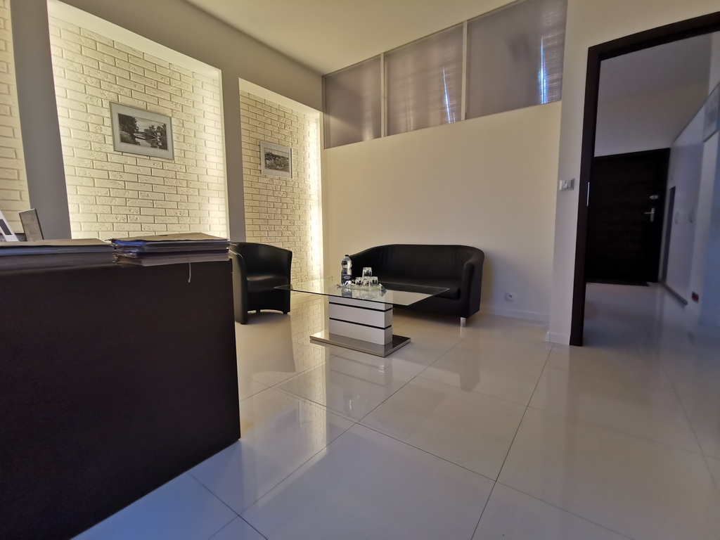 Lokal 54 m2, 3 pomieszczenia! (3)