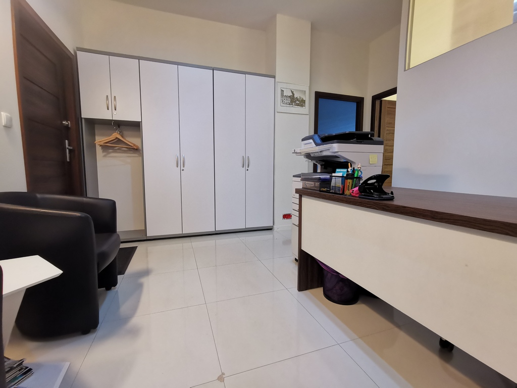 Lokal 54 m2, 3 pomieszczenia! (6)